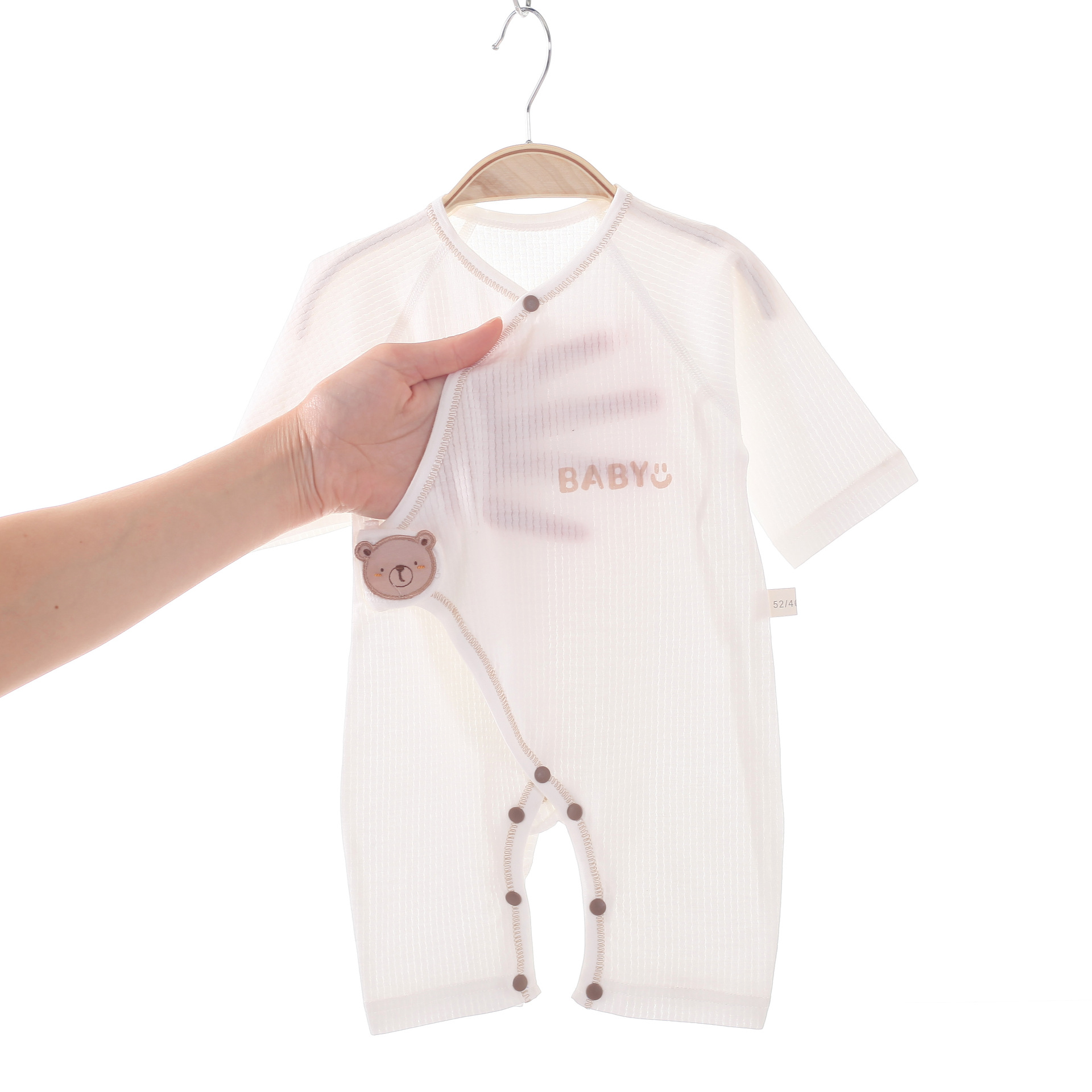 婴儿空调服连体衣夏季轻薄透气宝宝睡衣0-6月新生儿月子服包屁衣