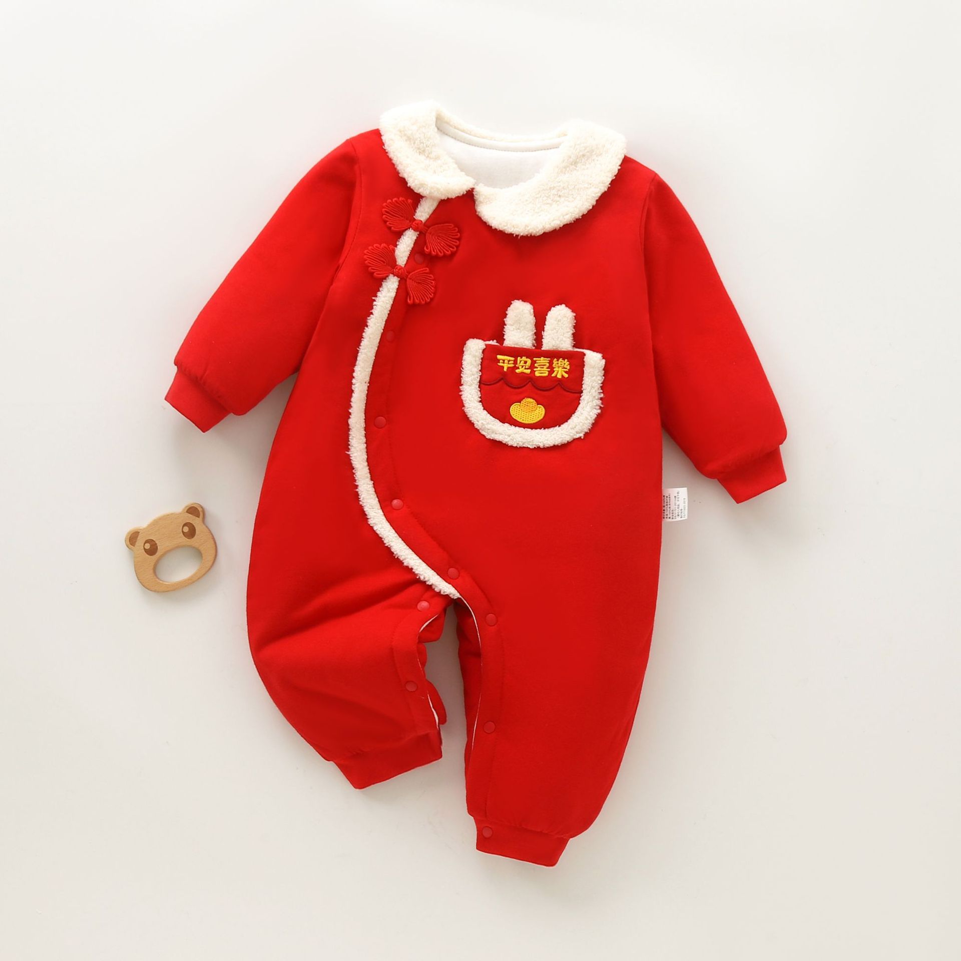 新生婴儿衣服连体衣夹棉宝宝哈衣爬服冬季保暖加厚棉衣秋装拜年服