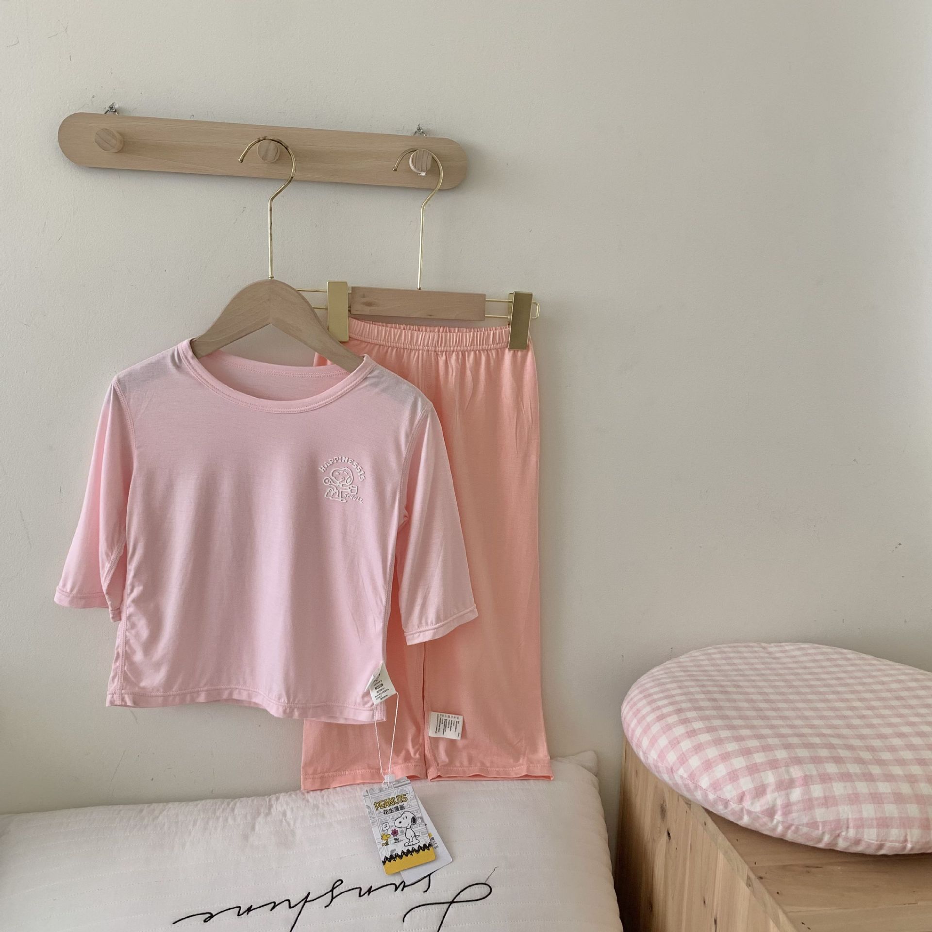天丝莫弗尔儿童睡衣夏儿童空调服九分糖果色纯儿童家居服男套装女