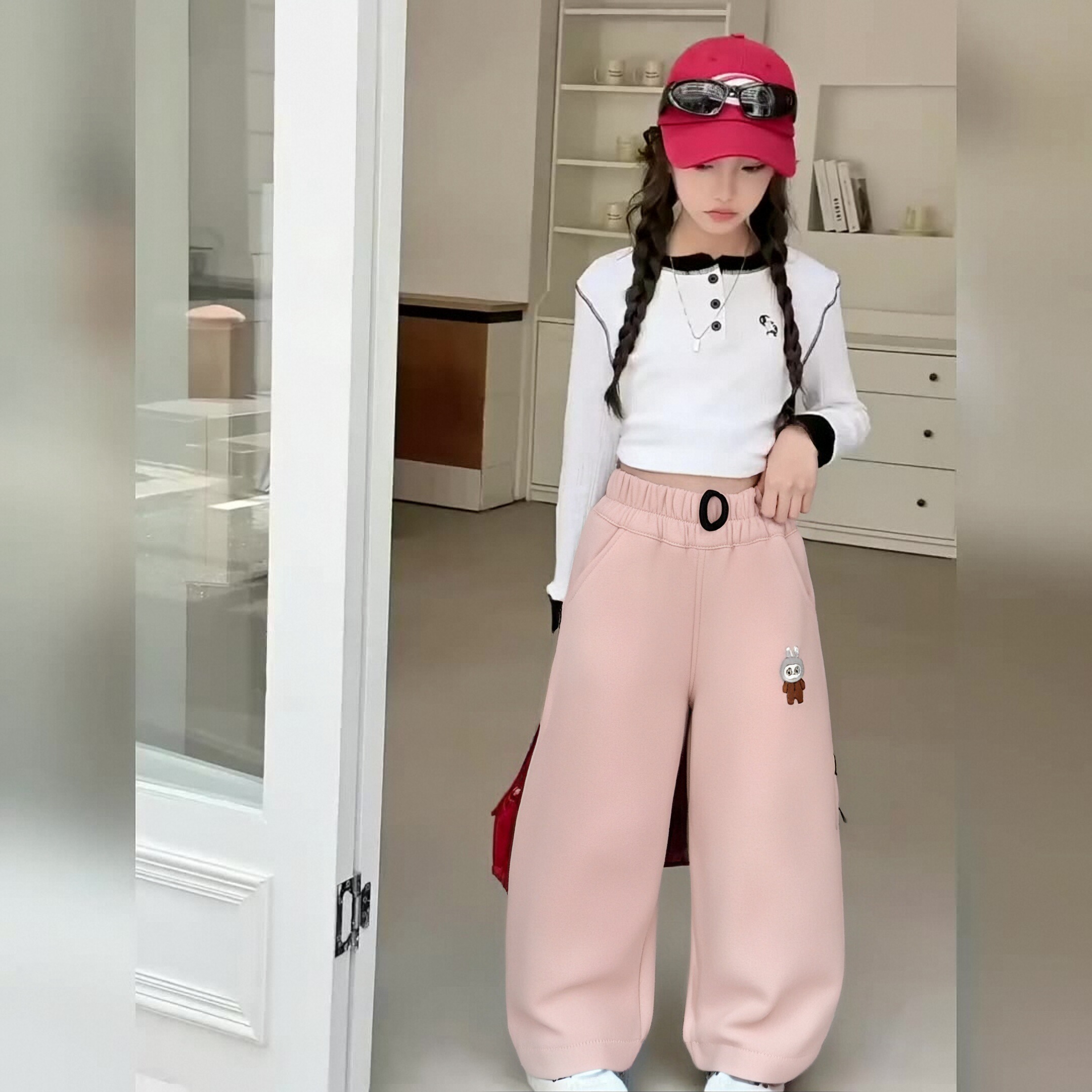 女童裤子春秋款外穿新款儿童洋气运动休闲裤女大童春季卫裤潮