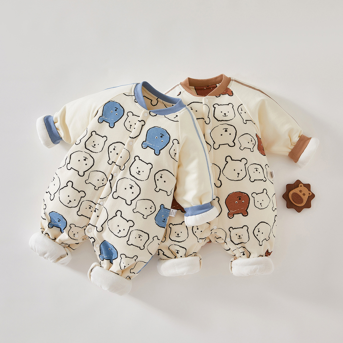婴儿衣服秋冬夹棉加厚哈衣爬服婴幼儿衣服外出婴儿连体衣婴儿服装